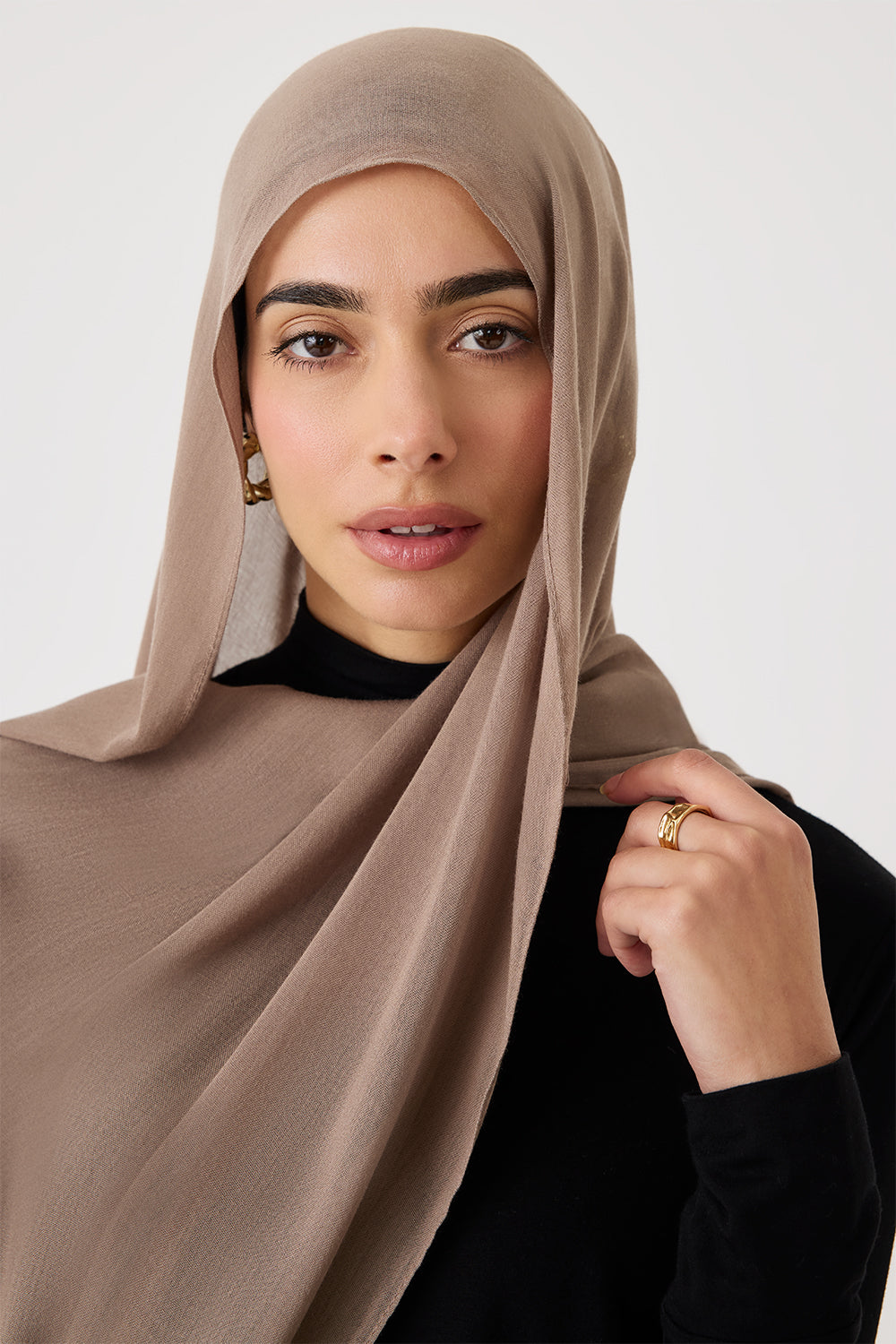 #color_taupe